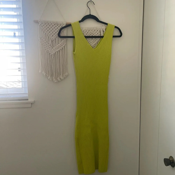 House of Harlow Ribbed Bodycon Midi Dress - Picture 2 of 7